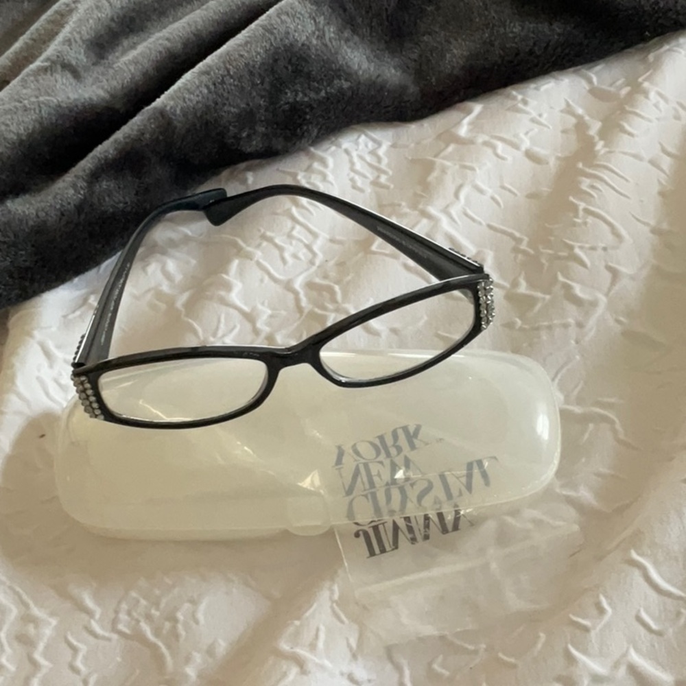 NEW JIMMY CRYSTAL SWAROVSKI 1.5 READERS GREY CRYSTALS BLACK FRAME - Picture 4 of 6